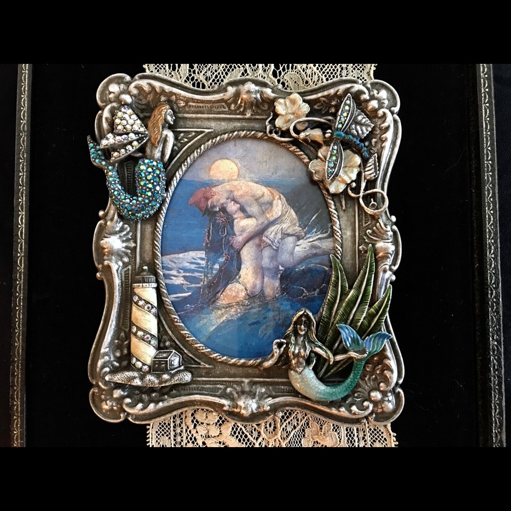 💜💜💜SOLD💜💜💜
